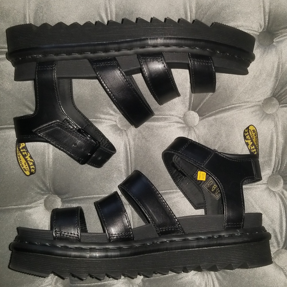 Doc Marten "blair" sandals